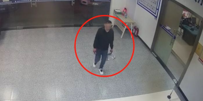 女子跑派出所问：我是不是逃犯？民警一查：呃…...是的