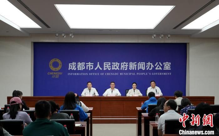 成都连续5年推出普惠型商业健康保险 构建多层次医疗保障体系 成都连续5年推出普惠型商业健康保险 构建多层次医疗保障体系